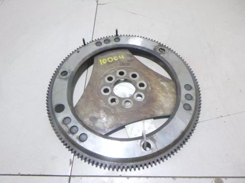 Маховик двигателя BS266418