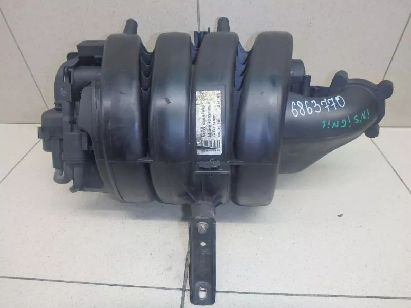 Впускной коллектор ST300862 Впускной коллектор ST300862