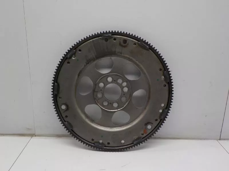 Маховик двигателя BS263527