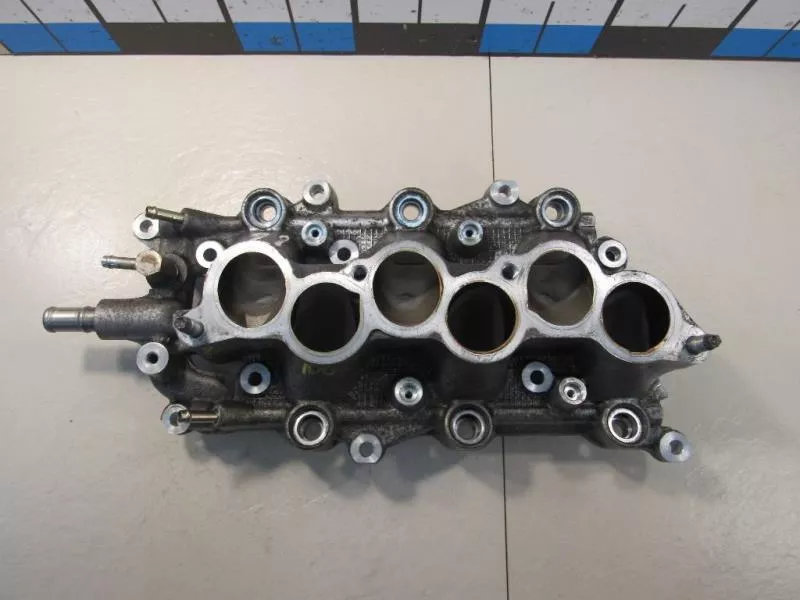 Впускной коллектор ST300491 Впускной коллектор ST300491