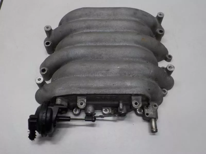 Впускной коллектор ST302426 Впускной коллектор ST302426