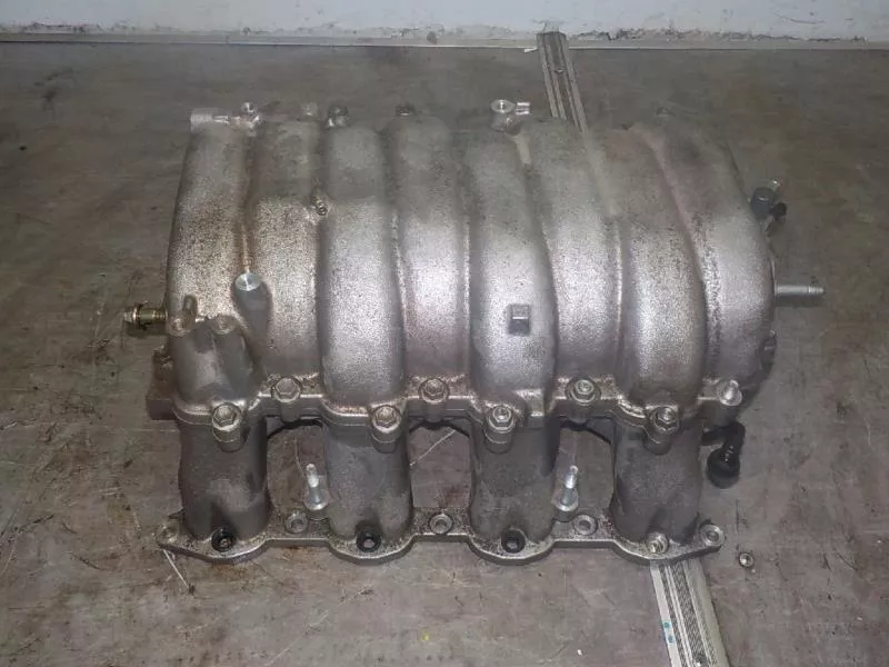 Впускной коллектор ST301410