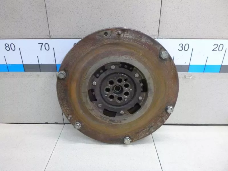 Маховик двигателя BS267788 Маховик двигателя BS267788