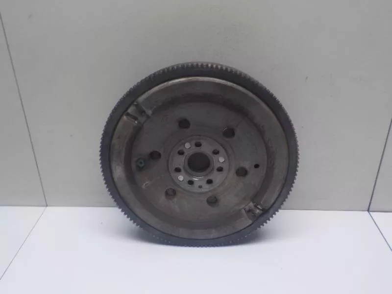 Маховик двигателя BS267742