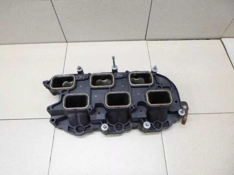 Впускной коллектор ST301533