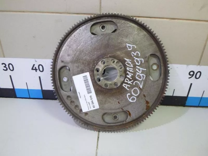 Маховик двигателя BS266704