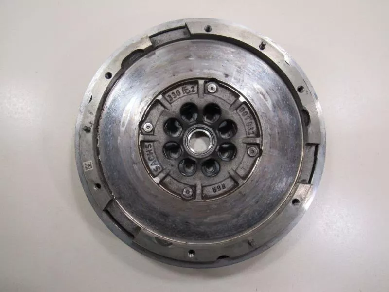 Маховик двигателя BS267986 Маховик двигателя BS267986