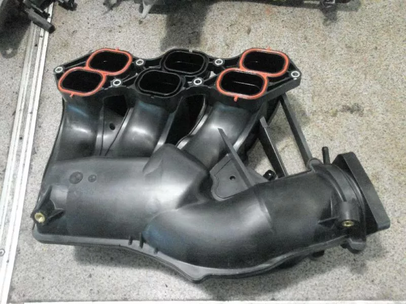 Впускной коллектор ST298727