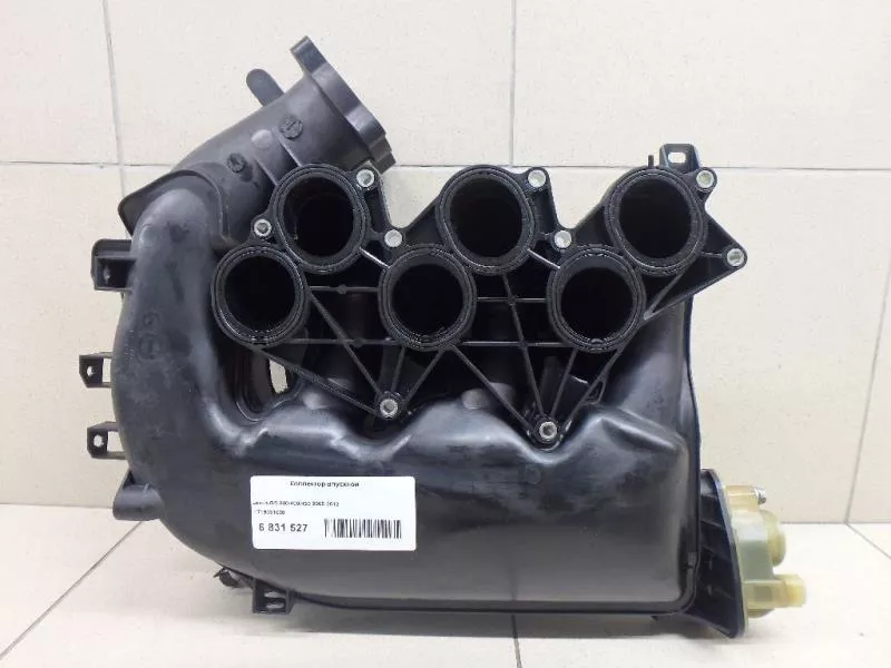 Впускной коллектор ST299398