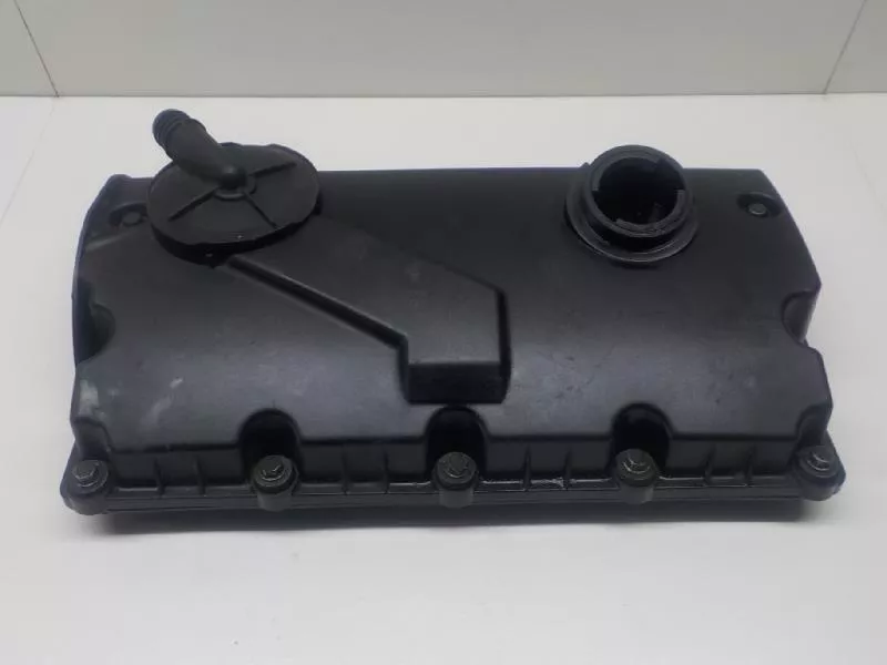 Клапанная крышка ГБЦ BS70257 Клапанная крышка ГБЦ BS70257