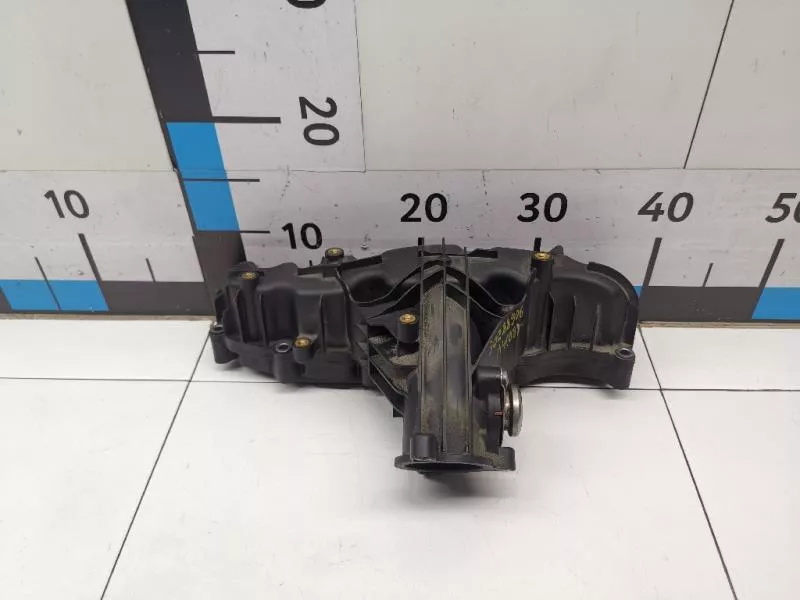 Впускной коллектор ST300611 Впускной коллектор ST300611