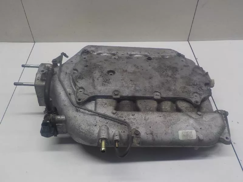 Впускной коллектор ST301925 Впускной коллектор ST301925