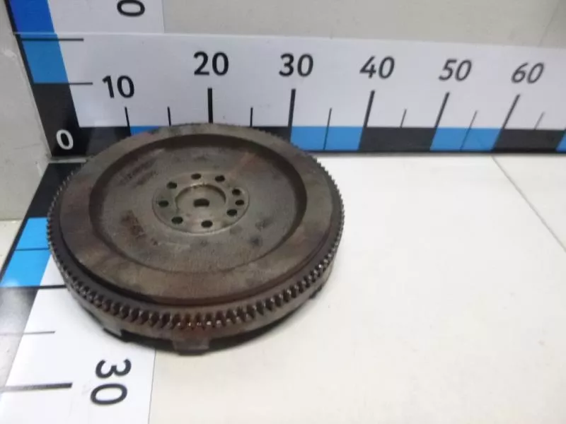 Маховик двигателя BS267483