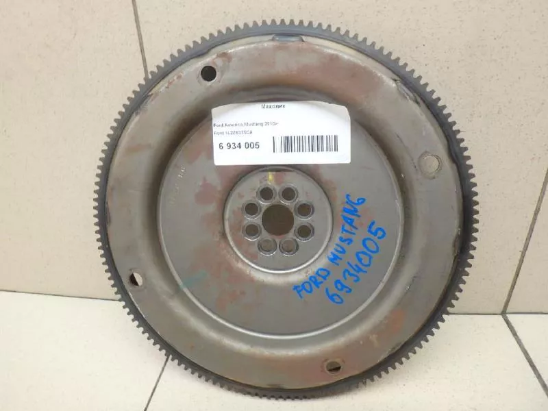 Маховик двигателя BS266801