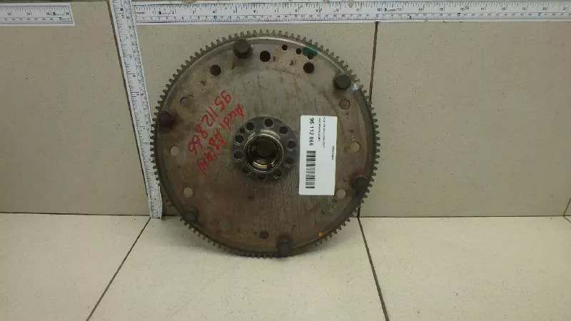 Маховик двигателя BS266026 Маховик двигателя BS266026