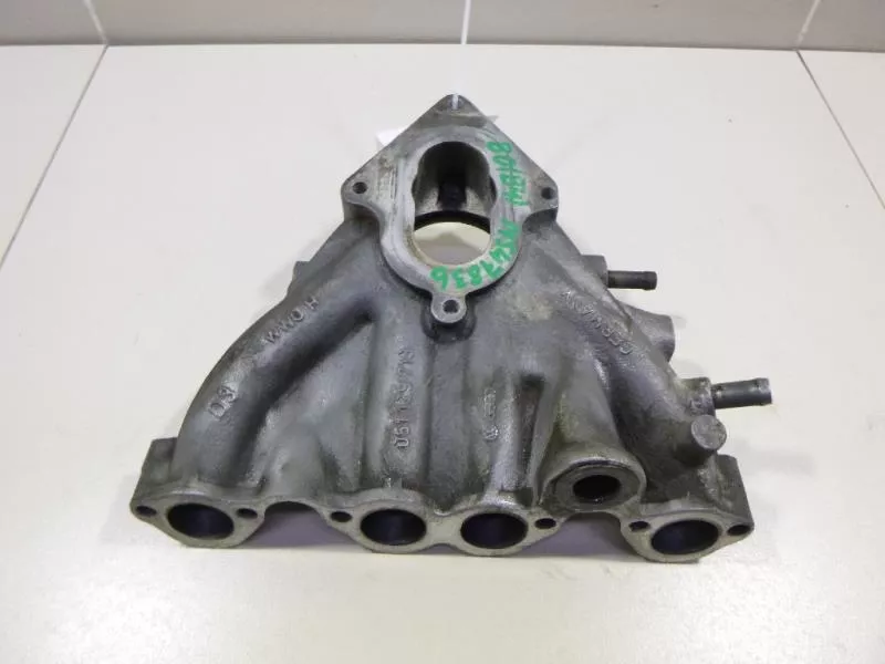 Впускной коллектор ST300853