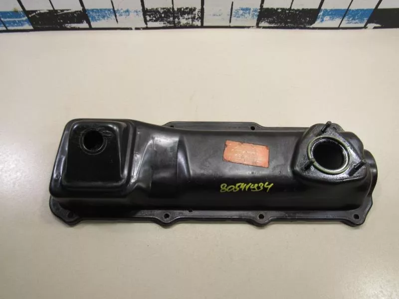 Клапанная крышка ГБЦ BS69957 Клапанная крышка ГБЦ BS69957