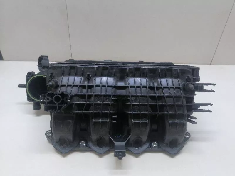 Впускной коллектор ST302845