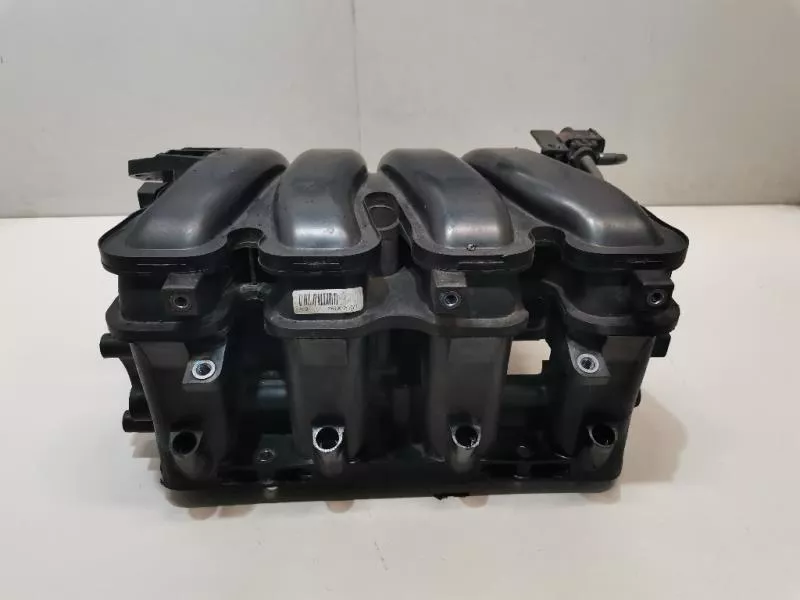 Впускной коллектор ST302680