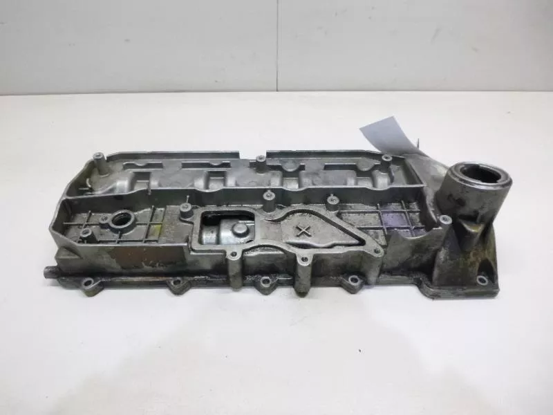 Клапанная крышка ГБЦ BS70477