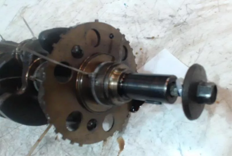 Коленвал BS249575