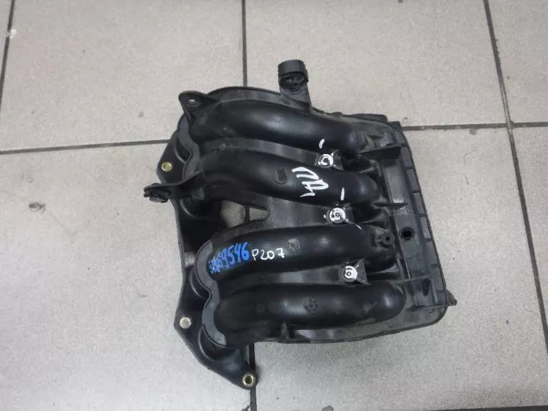 Впускной коллектор ST301761