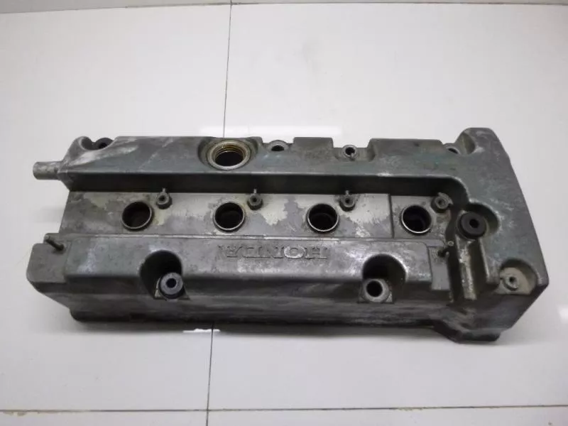 Клапанная крышка ГБЦ BS68915 Клапанная крышка ГБЦ BS68915