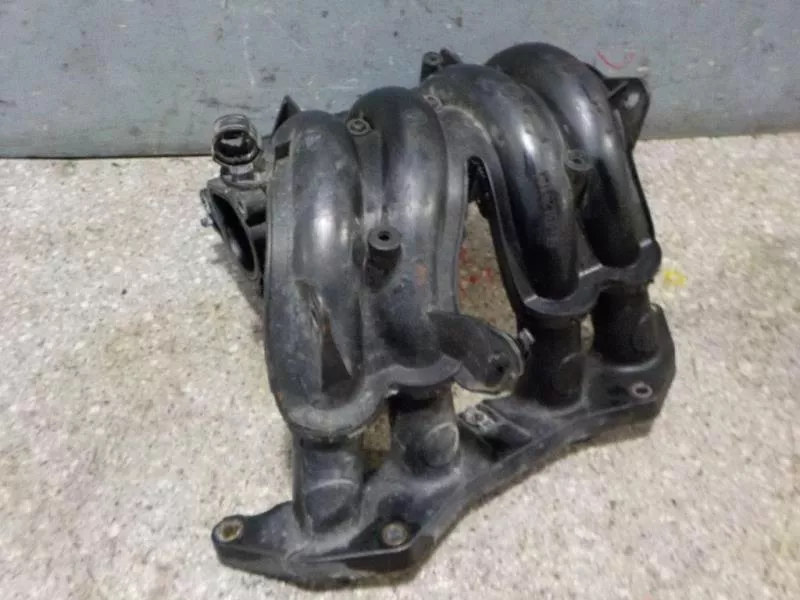 Впускной коллектор ST301971