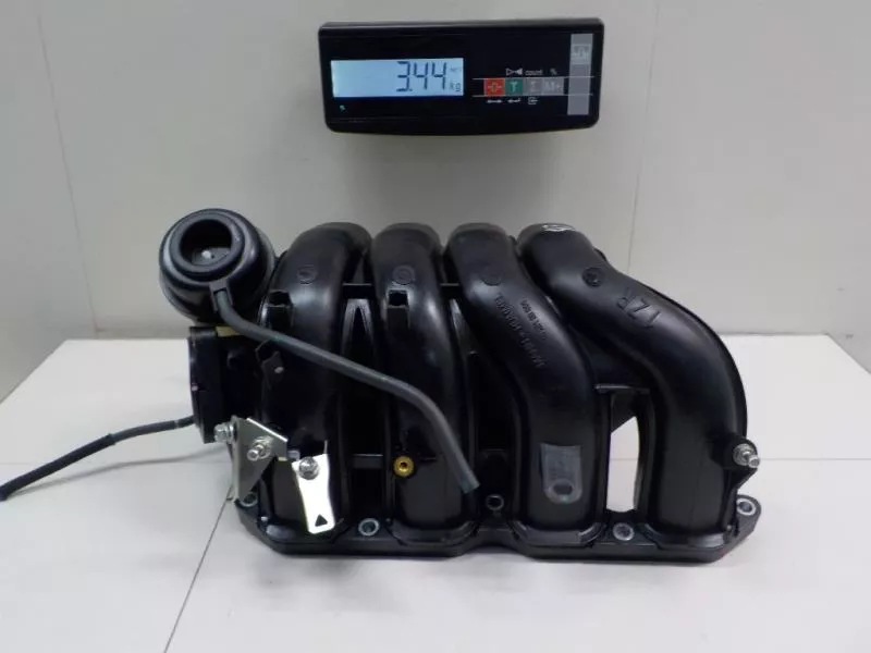 Впускной коллектор ST303189 Впускной коллектор ST303189