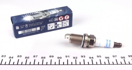 Свеча зажигания BOSCH BS278339