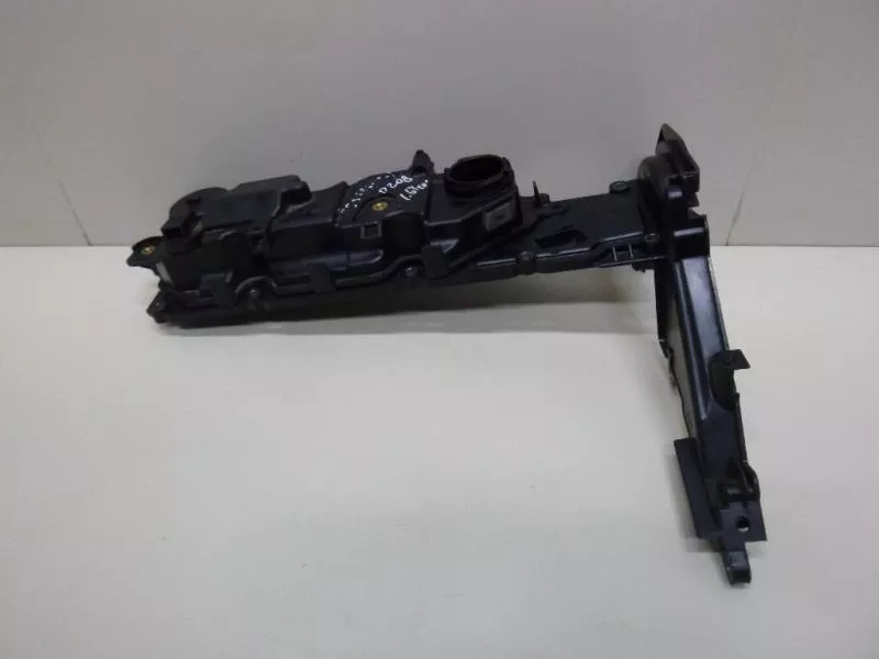 Клапанная крышка ГБЦ BS69657