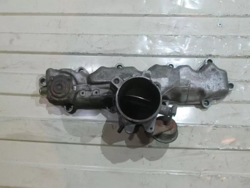 Впускной коллектор ST302509 Впускной коллектор ST302509