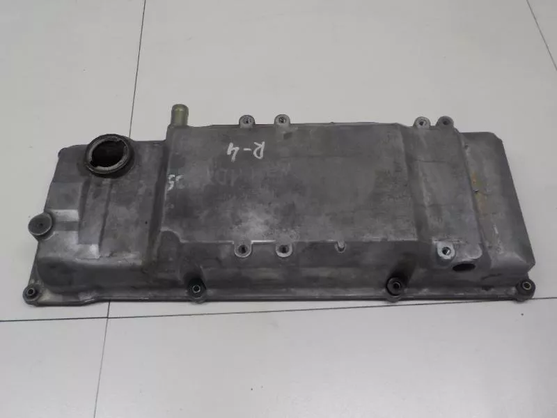 Клапанная крышка ГБЦ BS68250 Клапанная крышка ГБЦ BS68250