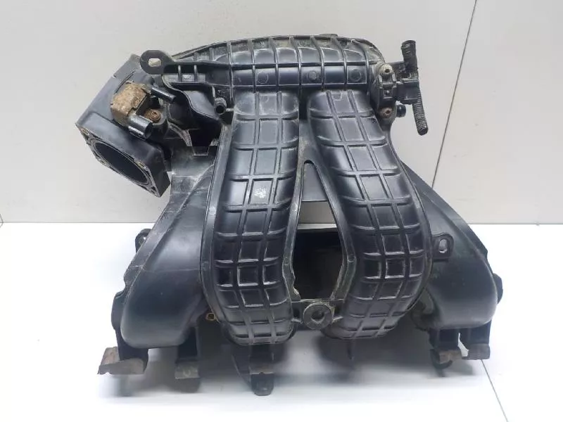 Впускной коллектор ST302130 Впускной коллектор ST302130