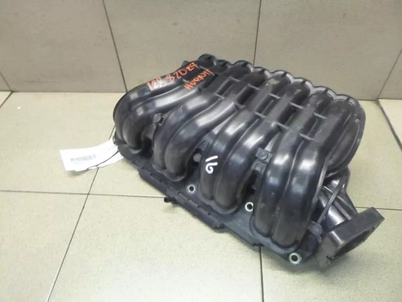 Впускной коллектор ST298278 Впускной коллектор ST298278