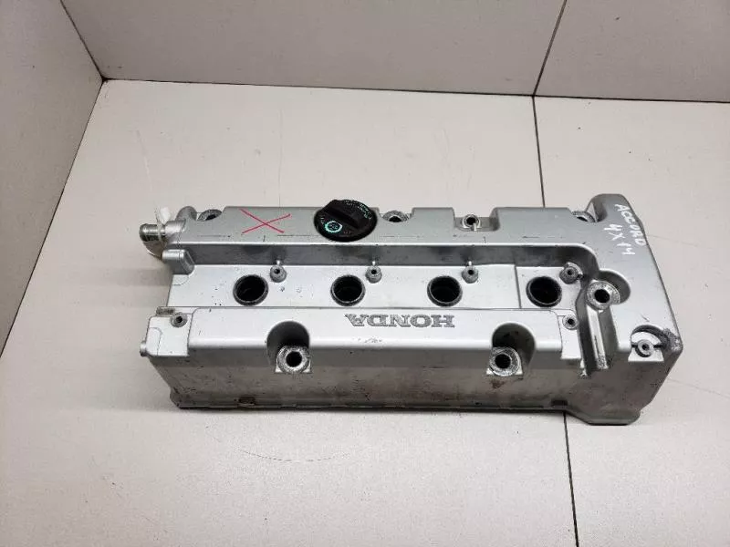 Клапанная крышка ГБЦ BS69492