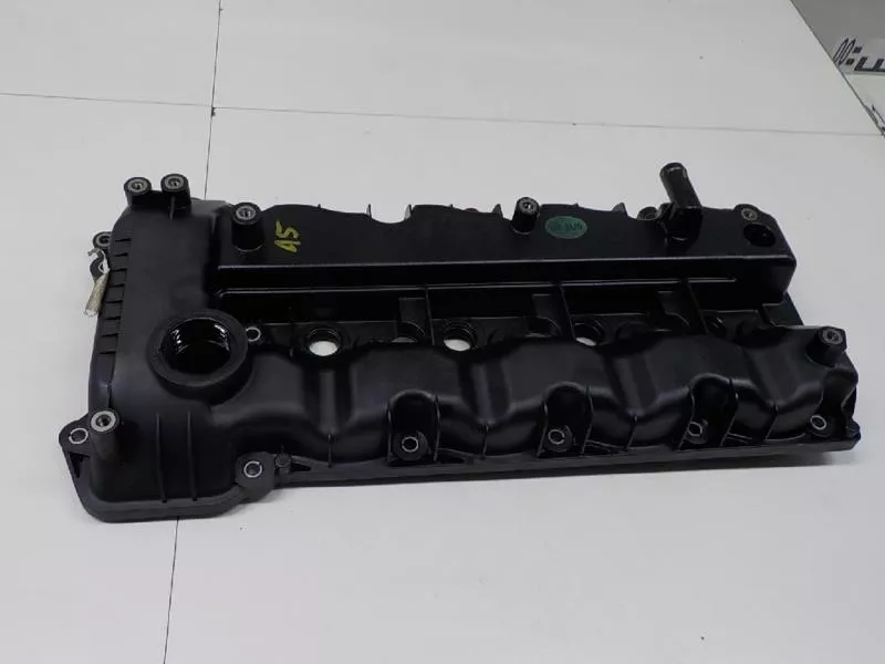 Клапанная крышка ГБЦ BS70561