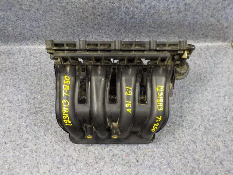 Впускной коллектор ST300479