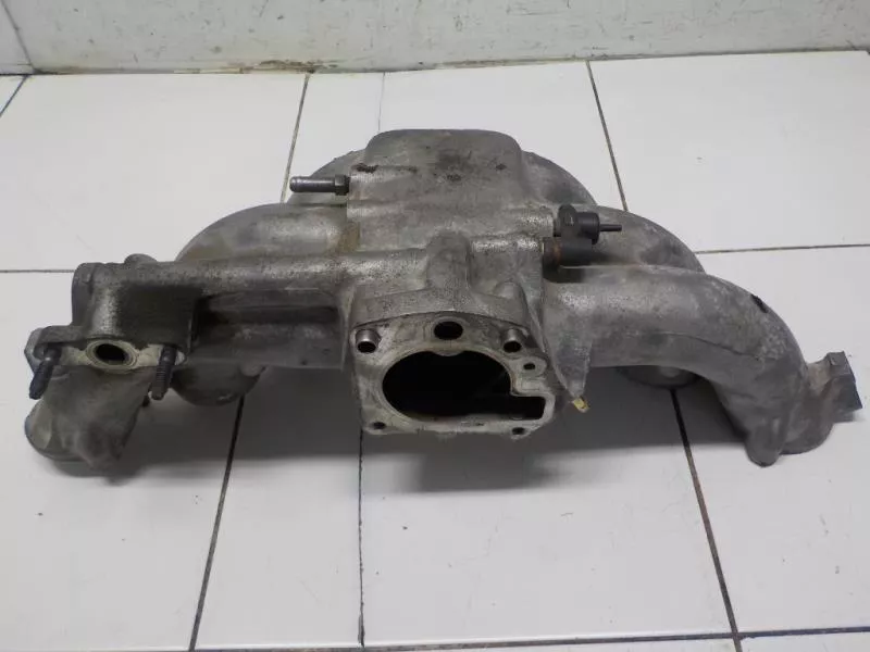 Впускной коллектор ST301232