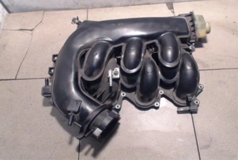 Впускной коллектор ST299405