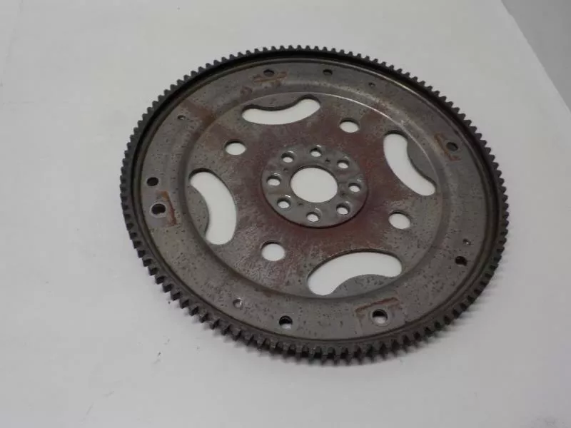 Маховик двигателя BS264881