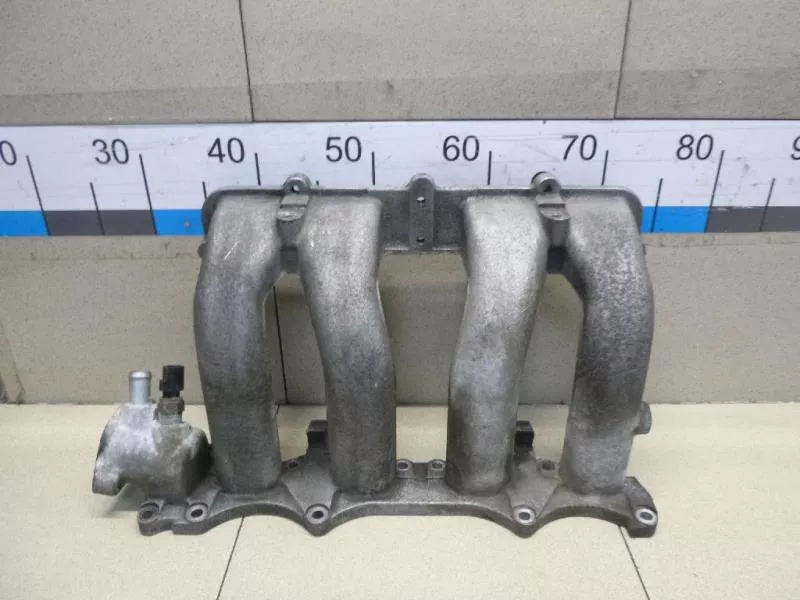 Впускной коллектор ST300231 Впускной коллектор ST300231