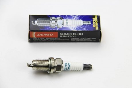 Свеча зажигания DENSO BS278248