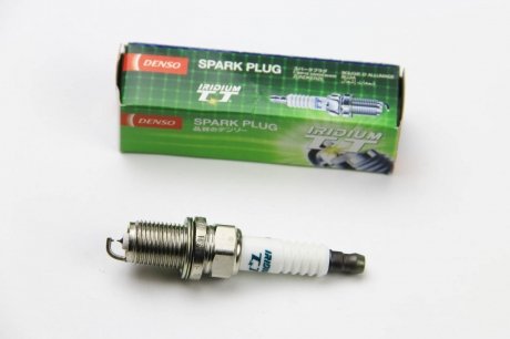 Свеча зажигания DENSO BS278285 Свеча зажигания DENSO BS278285