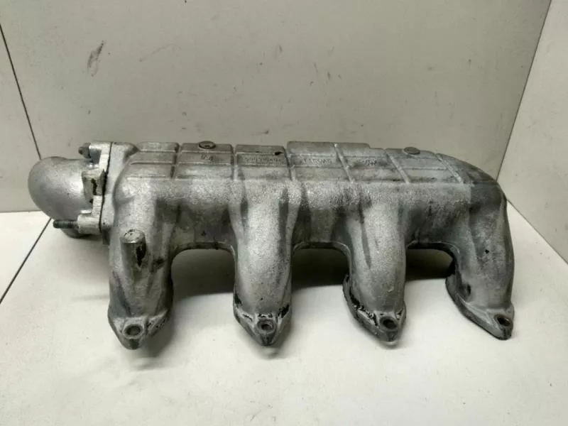 Впускной коллектор ST301395