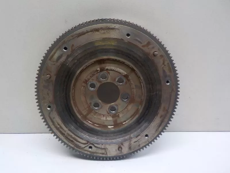 Маховик двигателя BS264819