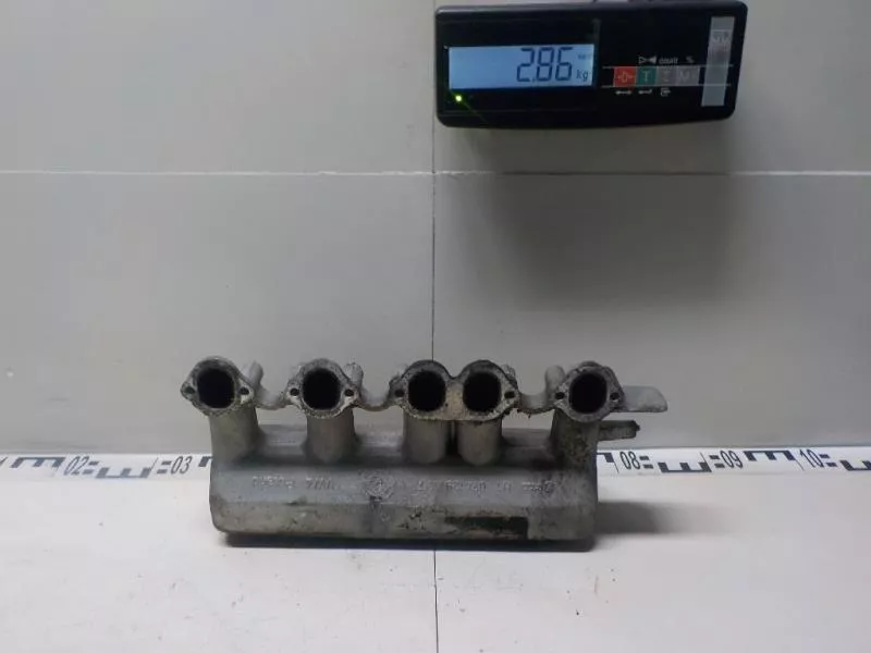 Впускной коллектор ST298940 Впускной коллектор ST298940