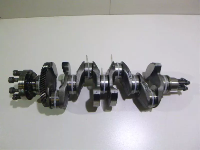 Коленвал BS251580 Коленвал BS251580