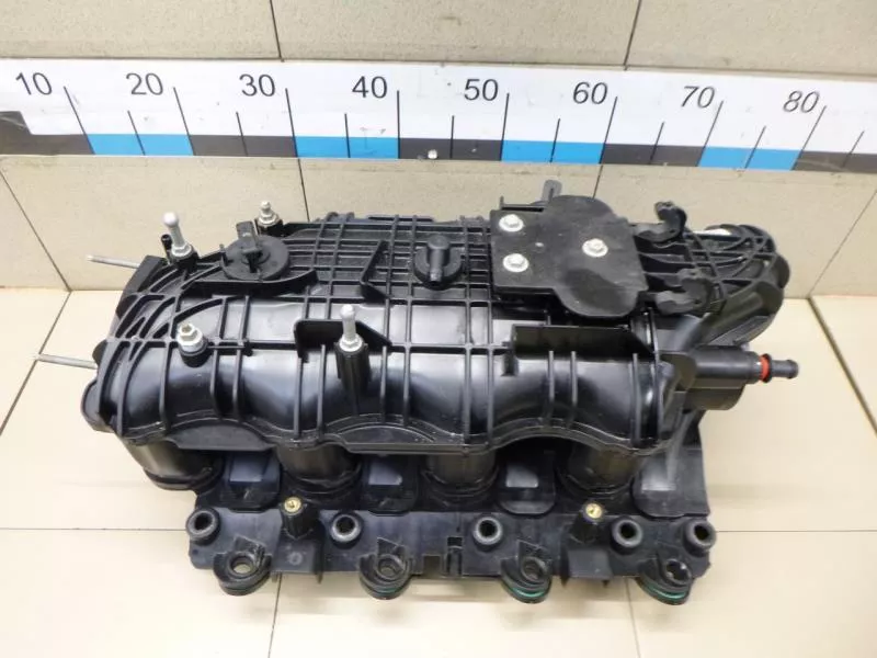 Впускной коллектор ST300815