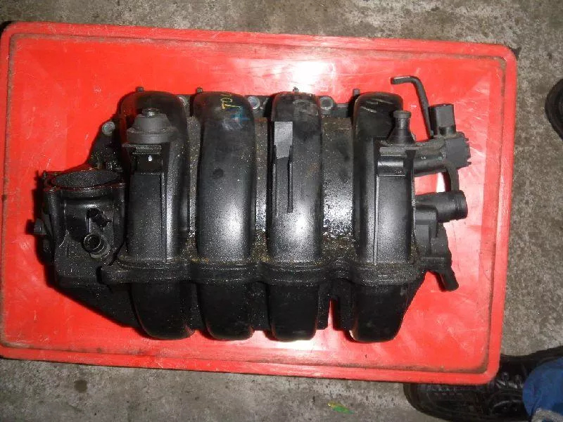 Впускной коллектор ST299195